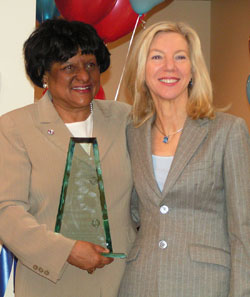 Councilwoman Jannie Blackwell with her Healthy in Philadelphia Award, presented by President Amy Gutmann.