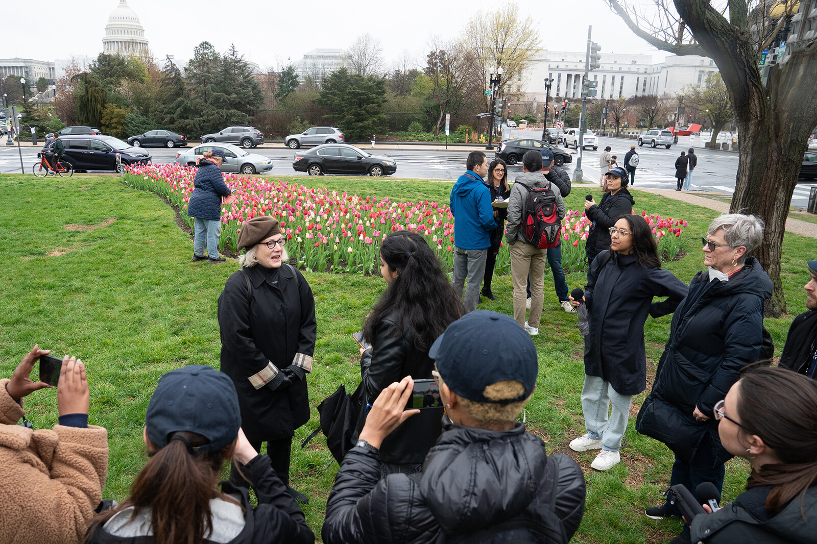 annenberg students visiting memorial site