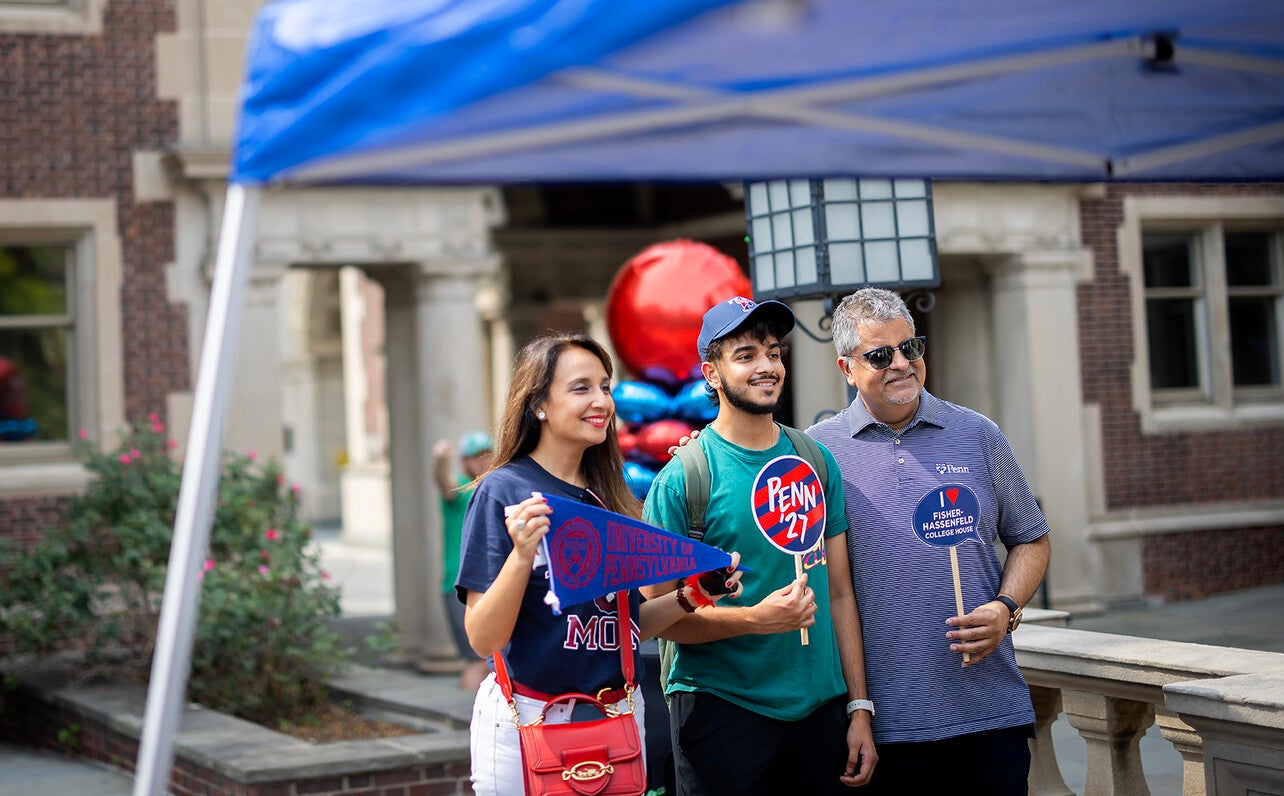 students move in to penn