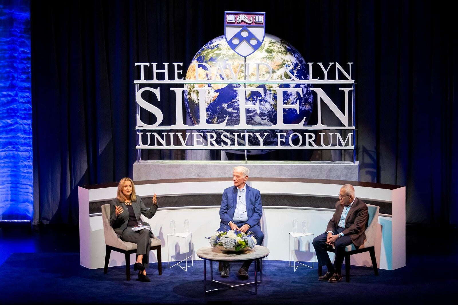 silfen forum stage