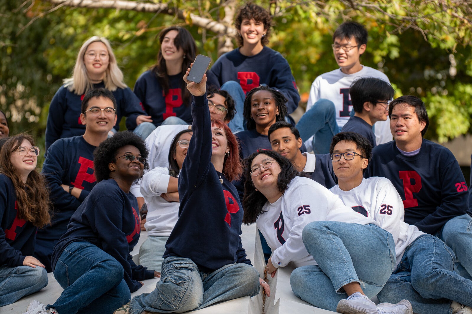 students gathering for a selfie